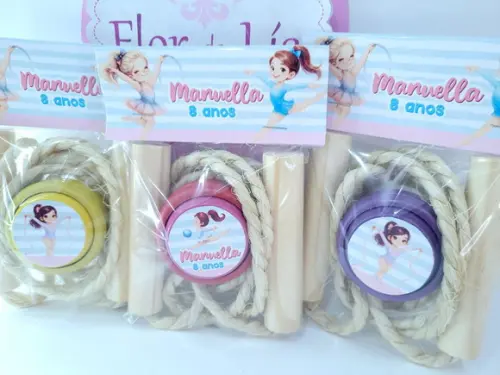Kit Divertido Ginástica Rítmica Lembrancinha Corda e Ioiô