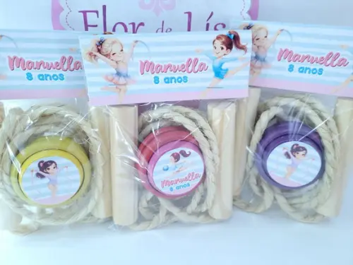 Kit Divertido Ginástica Rítmica Lembrancinha Corda e Ioiô