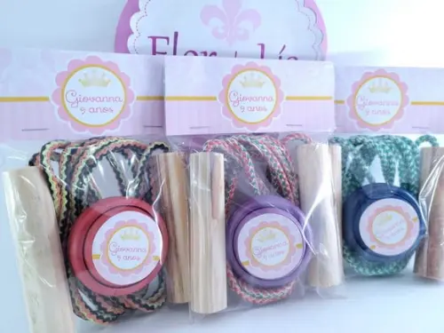 Kit Divertido Princesa Realeza Corda e Ioiô Lembrancinha