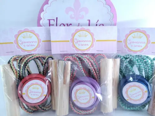 Kit Divertido Princesa Realeza Corda e Ioiô Lembrancinha