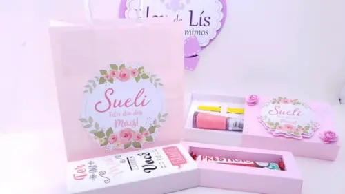 Kit Esmalte Lixa de Unhas e Prestígio Dia das Mães Sacola