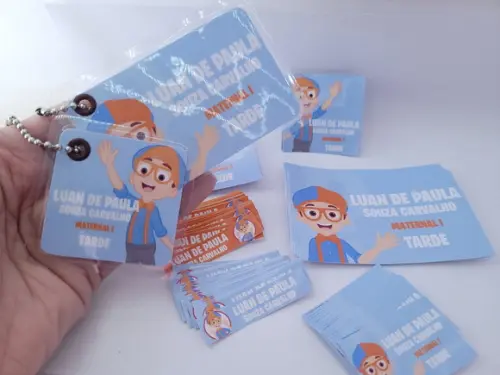 Kit Etiqueta Escolar Blippi 3 Chaveiros Mochila e Lancheira