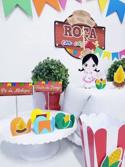 Kit Festa Junina em Casa Arraiá Personalizado