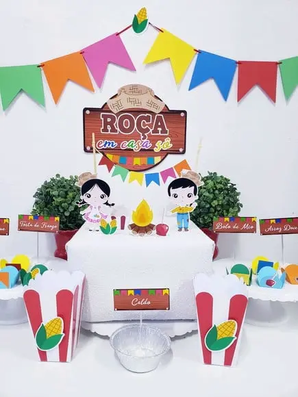 Kit Festa Junina em Casa Arraiá Personalizado