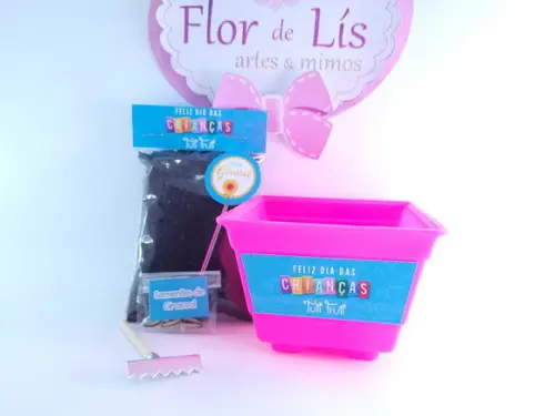 Kit Jardim Plantio Brinde Dia das Crianças Empresa