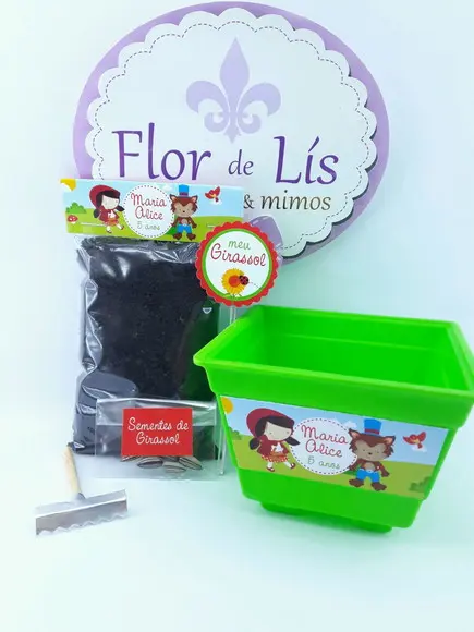 Kit Jardinagem Chapeuzinho Vermelho