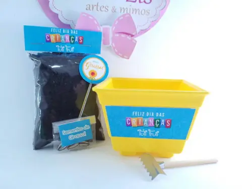 Kit Jardinagem Lembrancinha Dia das Crianças com Logo