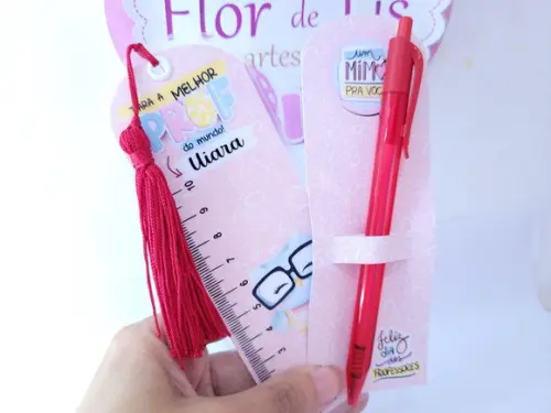 Kit Marca Página Régua e Caneta Presente Dia dos Professores