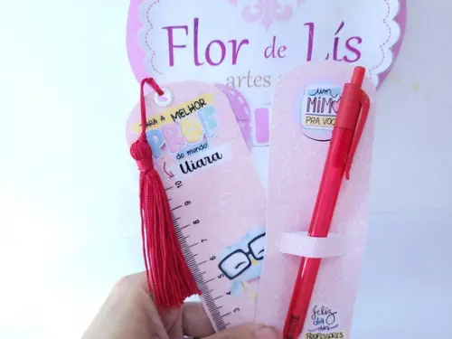 Kit Marca Página Régua e Caneta Presente Dia dos Professores