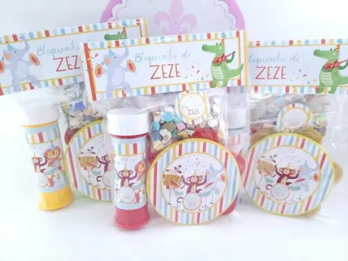 Kit Pandeiro Pequeno Bolha e Confetes Carnaval dos Animais