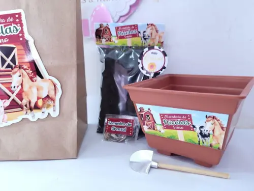 Kit Plantação com Sacola Fazendinha Animais Lembrancinha