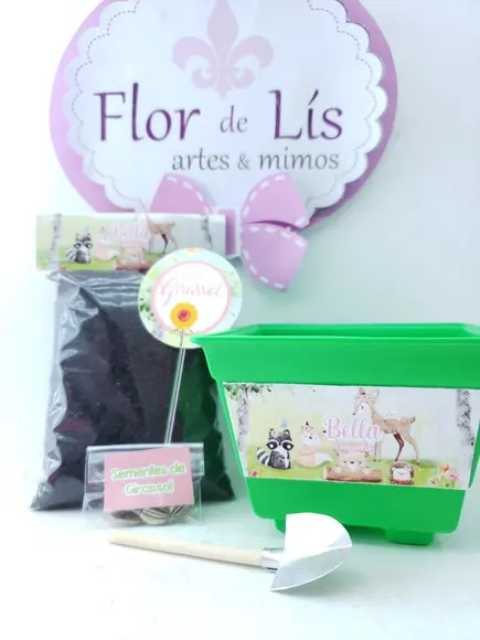 Kit Plantação Ecológico Bosque Aquarela Menina