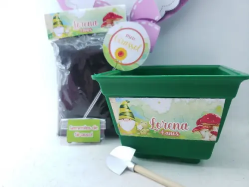 Kit Plantação Ecológico Jardim Gnomos Aquarela Menino