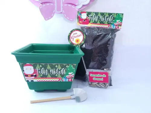 Kit Plantação Jardinagem Brinde de Natal Papai Noel Empresa