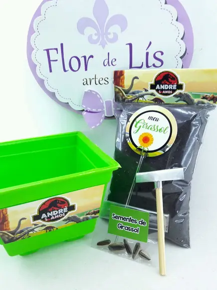 Kit Plantio Dinossauros