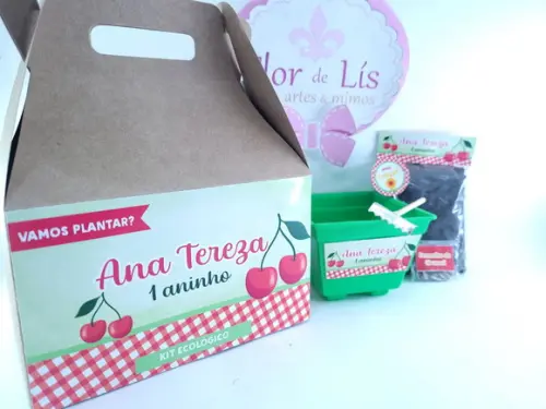 Kit Vamos Plantar Lembrancinha com Maleta Festa Cerejinha