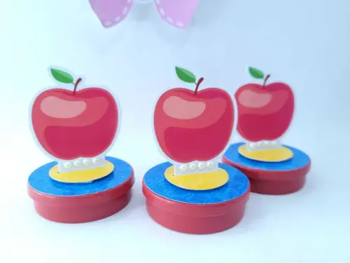 Latinha 3d Maçã Branca de Neve