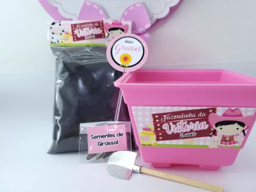 Lembrancinha Fazendinha Rosa Kit Jardinagem para Plantar