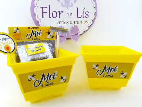 Lembrancinha Jardinagem Festa Abelha Kit para Plantar