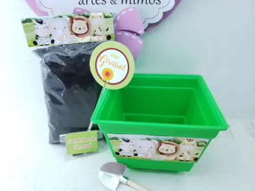 Lembrancinha Kit Jardim Plantio Ecológico Safari Aquarela