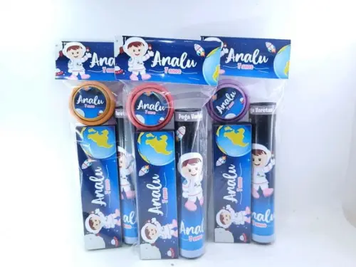 Lembrancinha Personalizada Astronauta Menina Kit Divertido