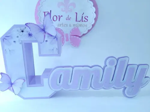 Letra 3d Cursiva Jardim Borboleta Lilás Nome Personalizado