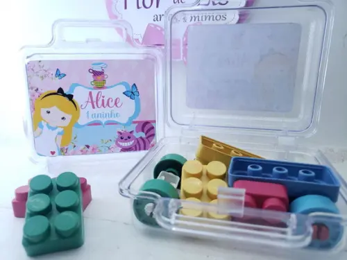 Maletinha Acrílica Personalizada Alice Blocos de Montar