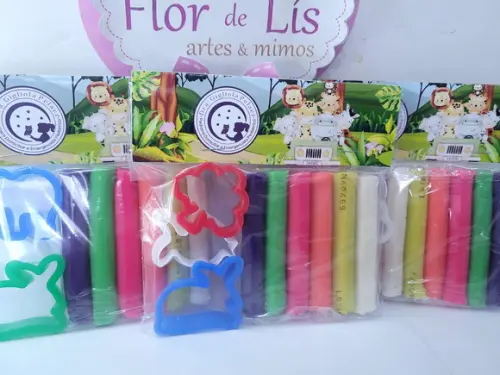 Massinha de Modelar Empresa com Cortadores Safari Logo