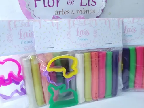 Massinha Modelar Granulados Doces Candy Color com Forminhas