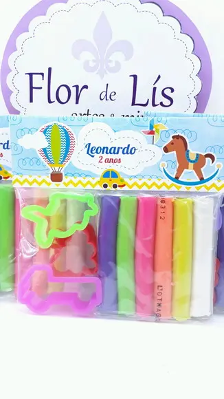 Massinha Personalizada Brinquedos Antigos com Cortadores