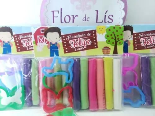 Massinha Personalizada Fazendinha com Cortadores
