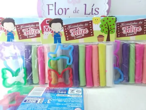 Massinha Personalizada Fazendinha com Cortadores