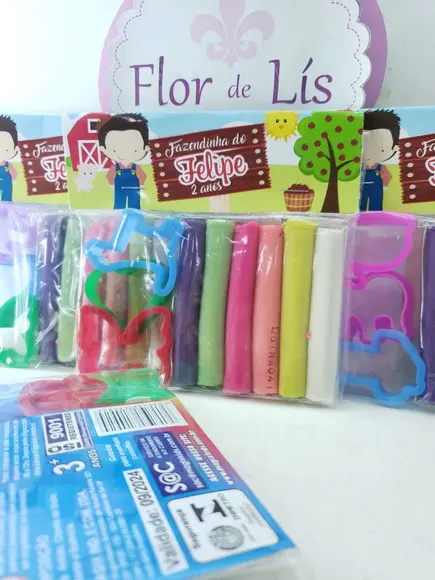 Massinha Personalizada Fazendinha com Cortadores