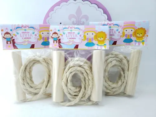 Pula Cordas Circo Rosa Menina