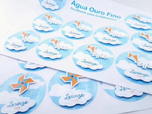 Rótulo Água Ouro Fino Pipas e Cataventos