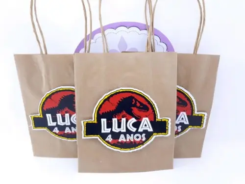 Sacolinha P Jurassic Dinossauros 16cm