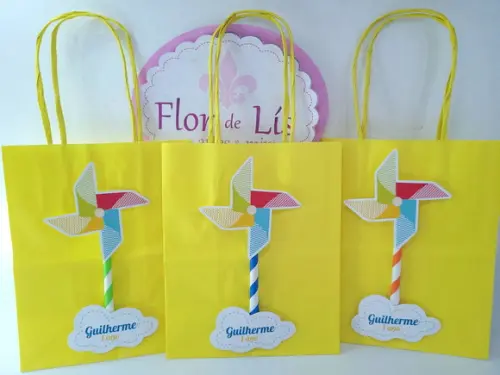 Sacolinha P Personalizada Cataventos o Tempo Voa 16cm