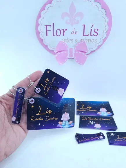 Super Kit 100 Etiqueta Escolar Universo Menina com Chaveiros