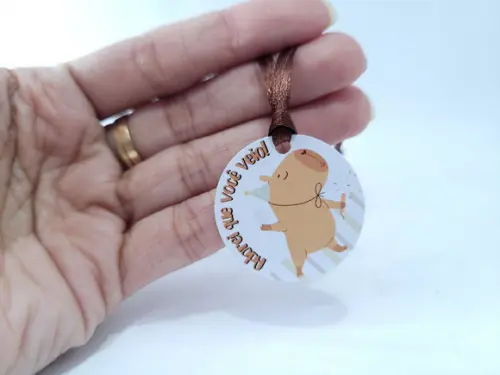 Tag Capivara para Pendurar na Lembrancinha com Fita