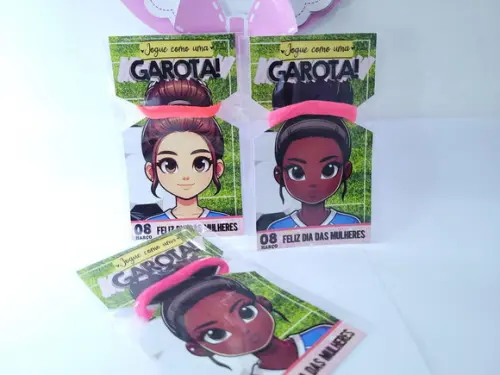 Tag Dia das Mulheres com Xuxinha de Cabelo Esporte Futebol