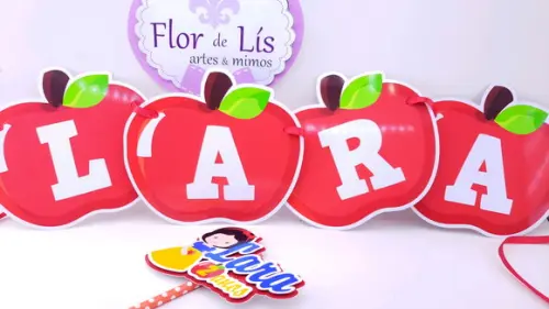 Topo de Bolo e Bandeirola Branca de Neve Festa em Casa