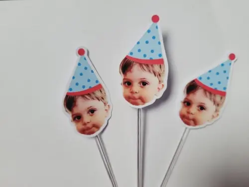 Topper de Doce Rostinho do Bebê com Foto e Chapeuzinho