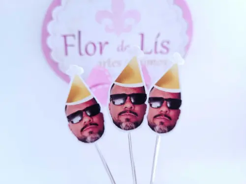 Topper de Doce Rosto Adulto com Foto Divertida Dourado