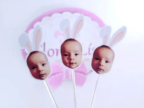 Topper de Doces Foto Bebê Orelhinha de Coelho Páscoa