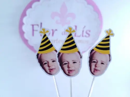 Topper de Doces Rostinho Abelhinha com Foto e Chapeuzinho