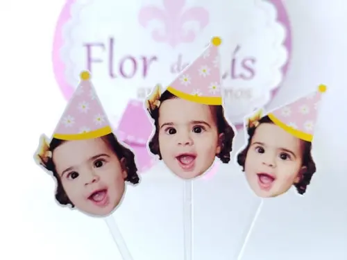 Topper de Doces Rostinho Margaridas com Foto e Chapeuzinho