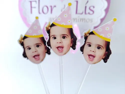 Topper de Doces Rostinho Margaridas com Foto e Chapeuzinho