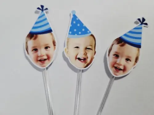 Topper de Docinho Rostinho do Bebê com Foto e Chapeuzinho