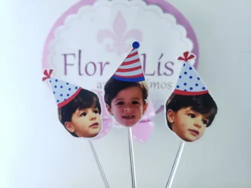 Topper de Docinho Rostinho do Bebê com Foto e Chapeuzinho