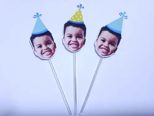 Topper de Docinho Rostinho do Bebê com Foto e Chapeuzinho